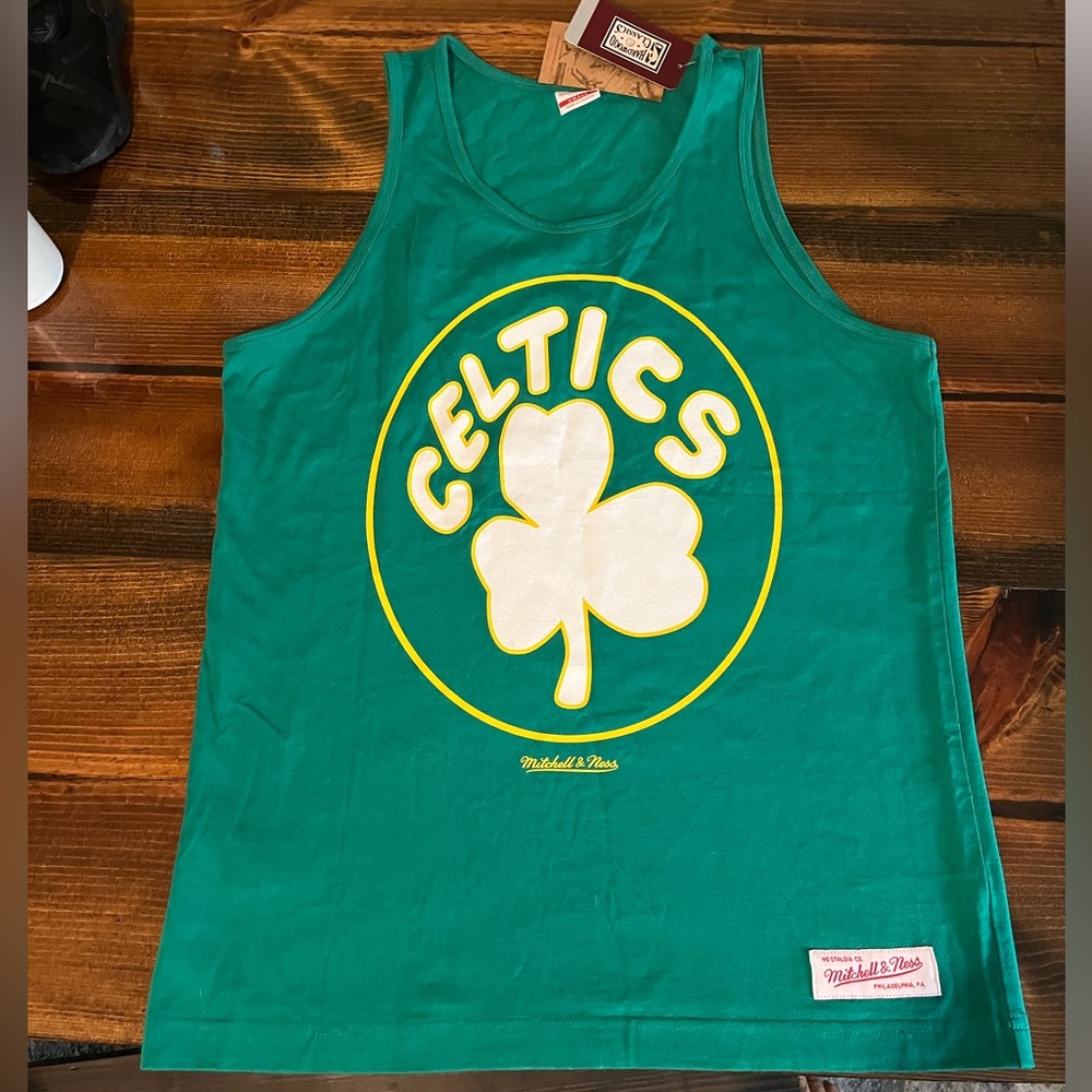 Mitchell & Ness NBA Boston Celtics Men’s Small